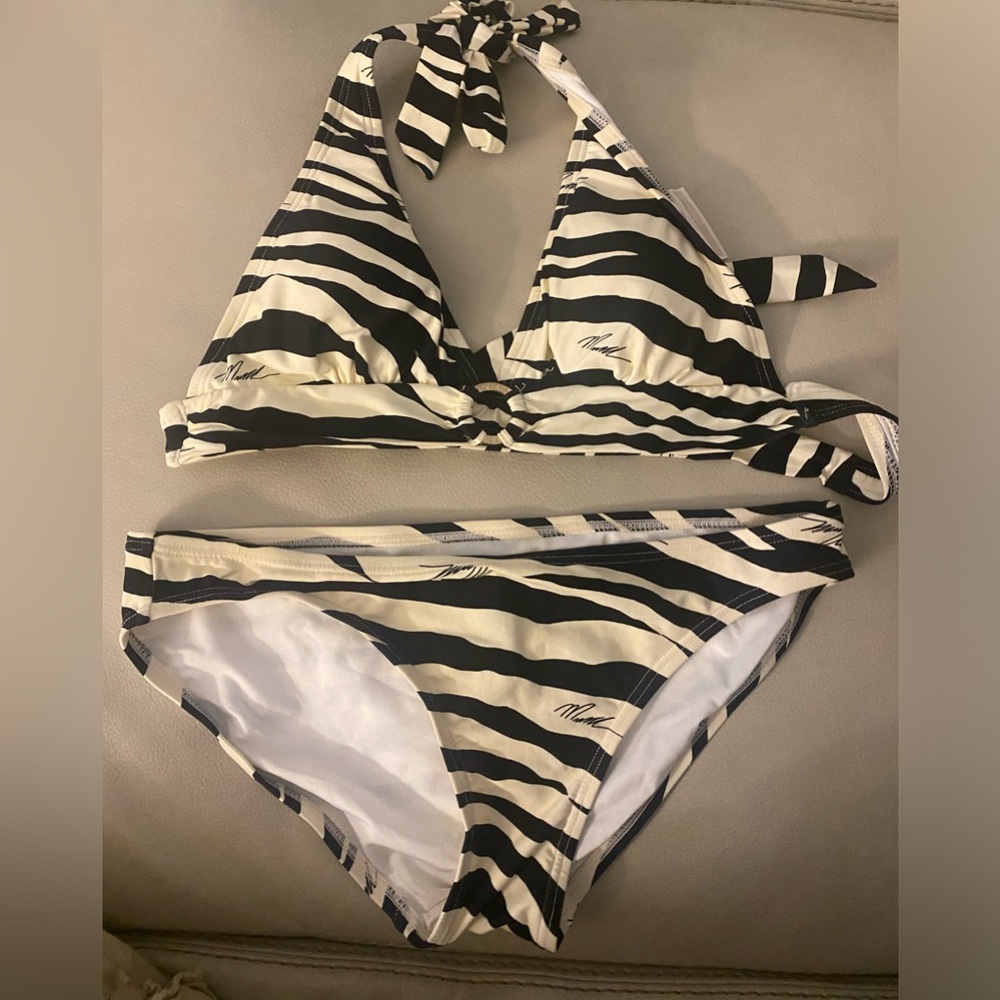 Micheal Kors Zebra 2 piece